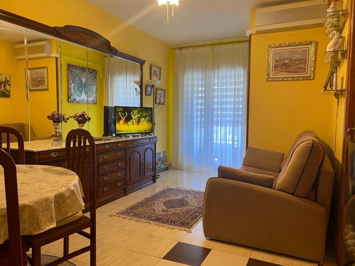 Apartament Montana Torrevieja Exterior foto
