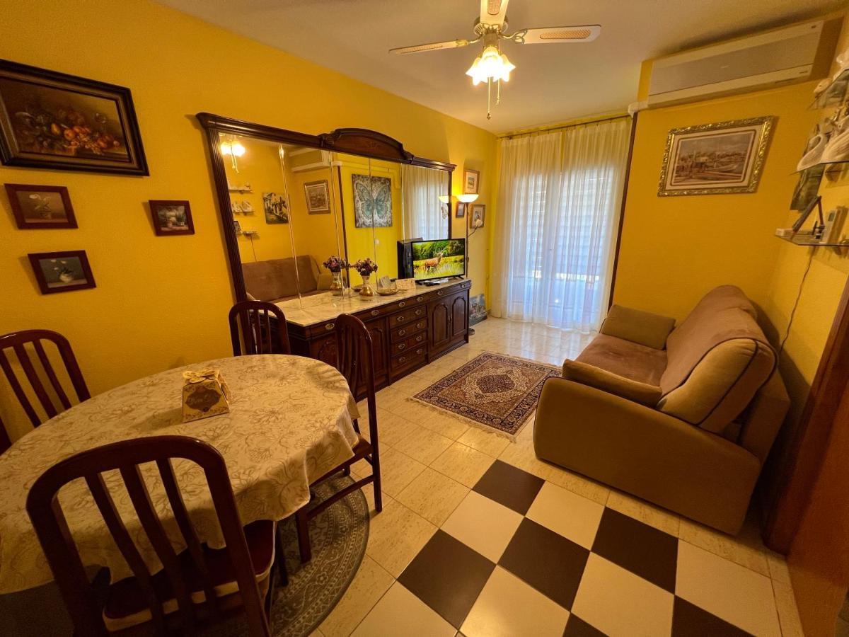 Apartament Montana Torrevieja Exterior foto