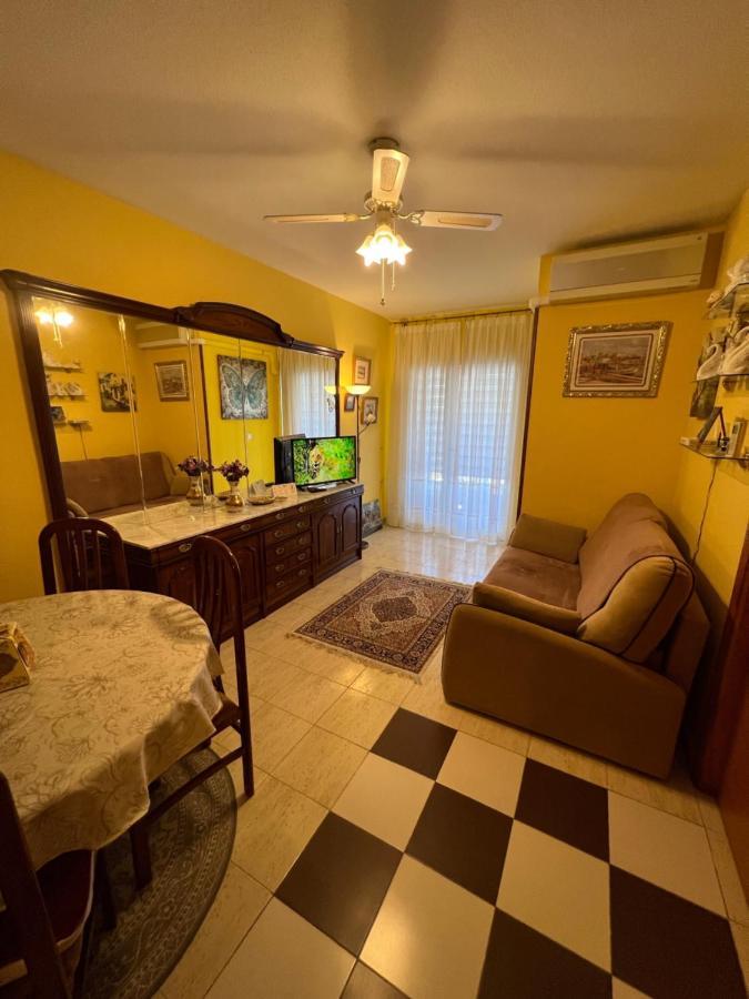 Apartament Montana Torrevieja Exterior foto
