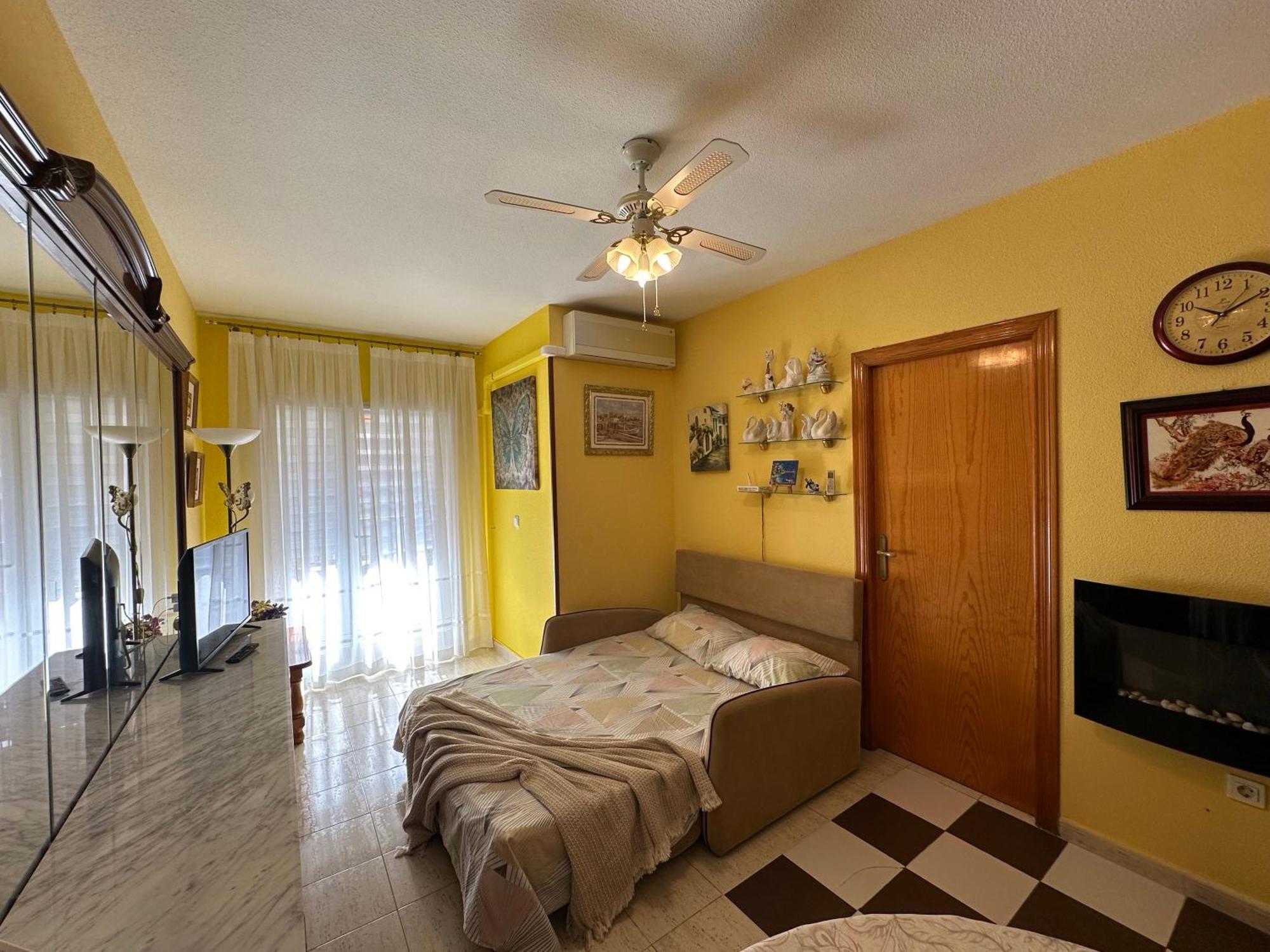Apartament Montana Torrevieja Exterior foto